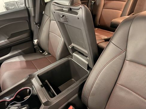 Used 2025 Honda Ridgeline Black Edition image 28