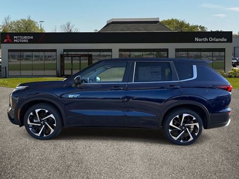 New 2025 Mitsubishi Outlander SE AWD/4WD image 7