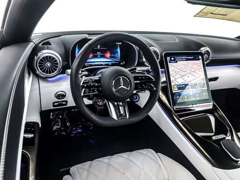 New 2025 Mercedes-Benz AMG GT 63 image 4