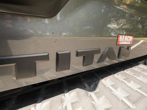 Used 2021 Nissan Titan PRO-4X w/ Pro-4x Convenience Package AWD/4WD image 43