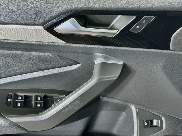 Used 2020 Volkswagen Jetta R-Line FWD image 21