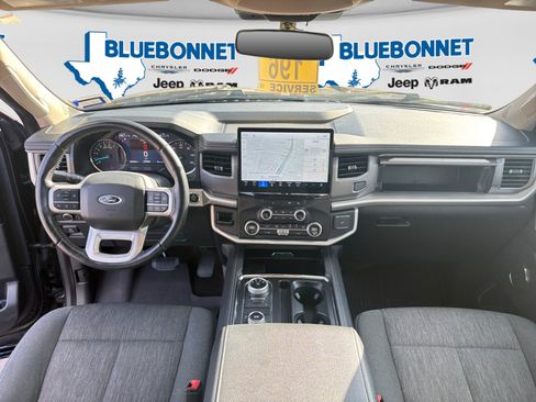 Used 2022 Ford Expedition XLT AWD/4WD image 12