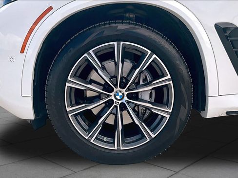 Used 2024 BMW X5 xDrive40i RWD image 10