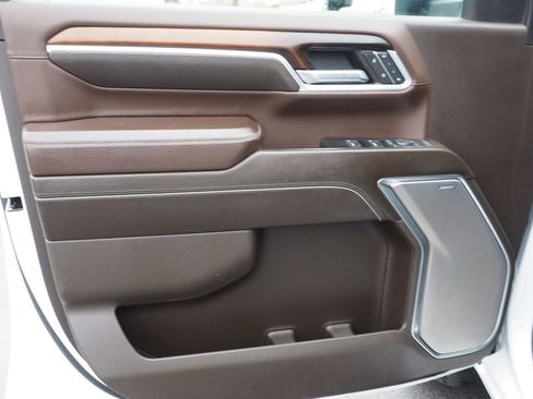 Used 2024 GMC Sierra 3500 Denali w/ Denali Reserve Package image 14