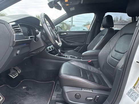 Used 2019 Volkswagen Jetta GLI Autobahn image 9