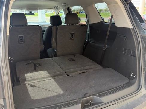 Used 2020 GMC Acadia SLE w/ Driver Convenience Package FWD image 14