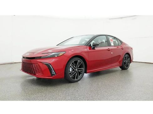 New 2026 Toyota Camry XSE FWD image 17