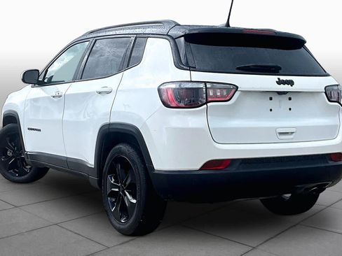 Used 2021 Jeep Compass Latitude FWD image 11