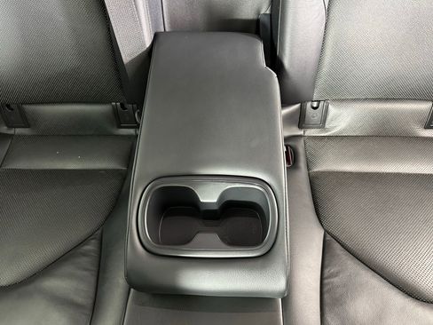 Used 2022 Toyota Camry XLE w/ Cold Weather Package FWD image 30