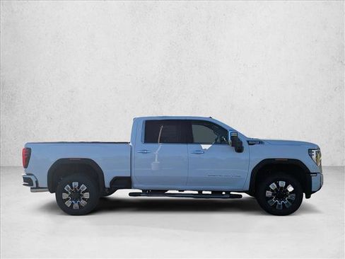 New 2026 GMC Sierra 2500 Denali w/ Denali Reserve Package image 4