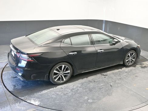 Used 2023 Nissan Maxima SL image 41
