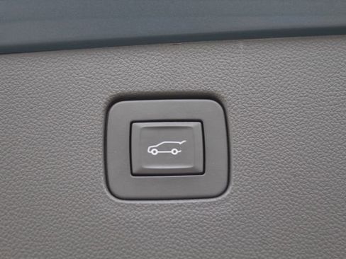 Used 2024 Buick Envista Avenir image 41