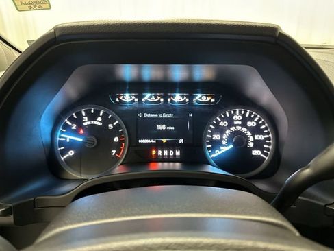Used 2020 Ford F150 XLT w/ Equipment Group 302A Luxury AWD/4WD image 13