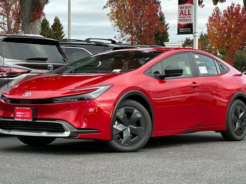 New 2026 Toyota Prius Plug-In Hybrid image 2
