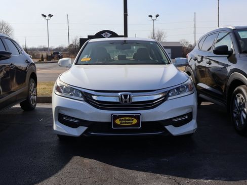 Used 2017 Honda Accord EX-L image 5