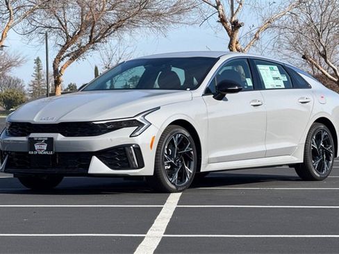 New 2026 Kia K5 GT-Line image 8