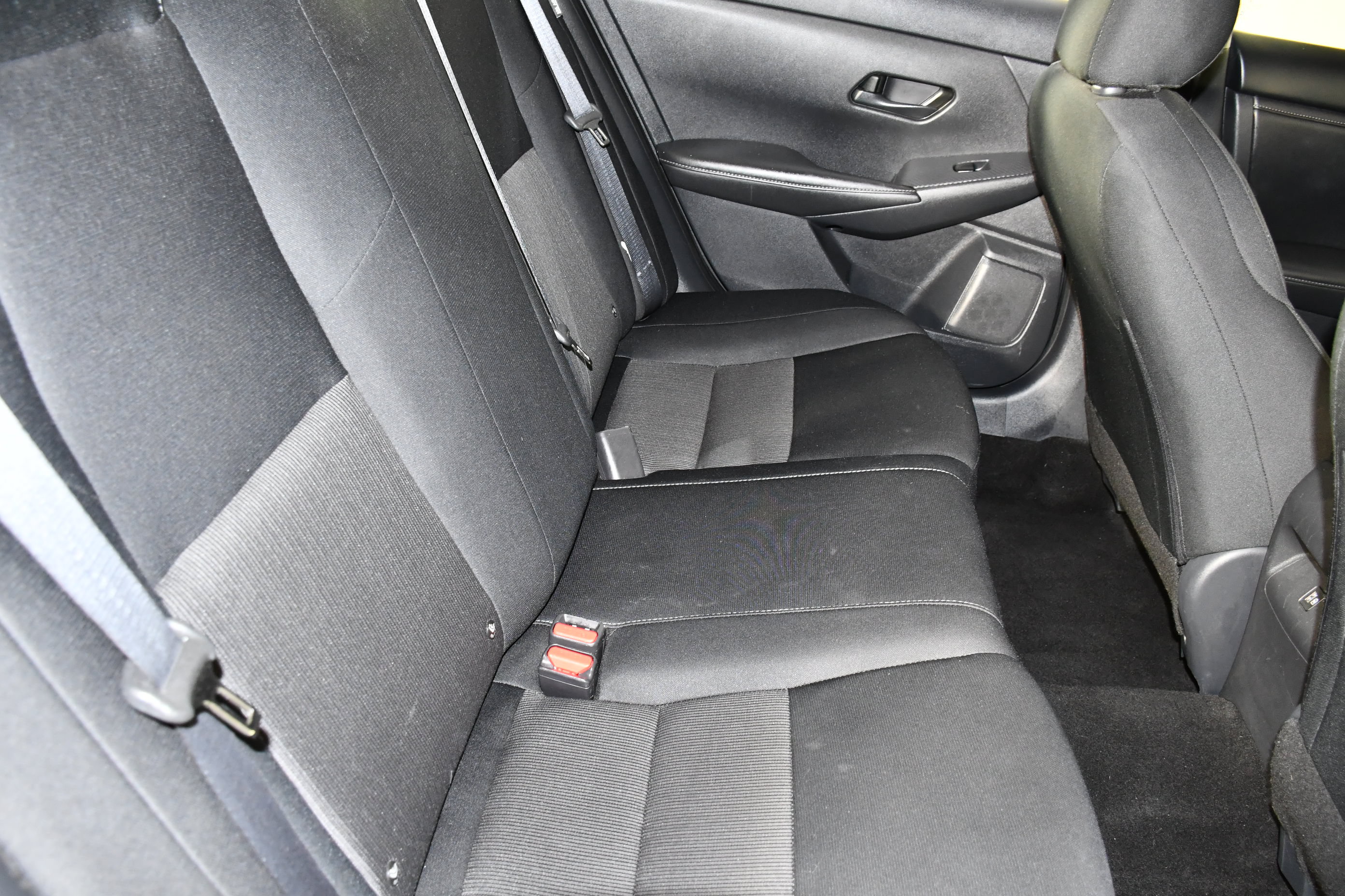 Used 2024 Nissan Sentra SV FWD image 42