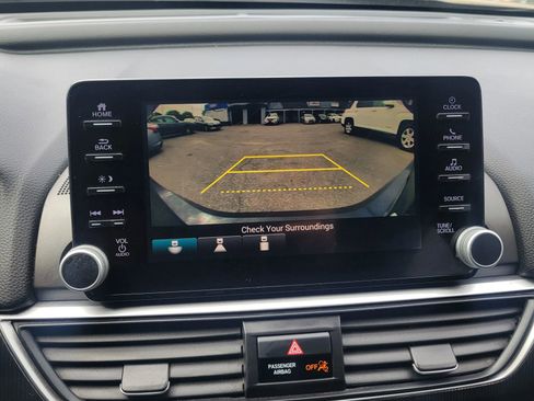 Used 2019 Honda Accord Sport image 28