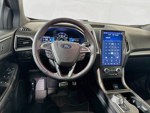 Used 2023 Ford Edge ST-Line AWD/4WD image 23