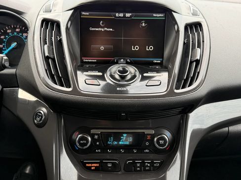 Used 2015 Ford Escape Titanium w/ Equipment Group 301A AWD/4WD image 26