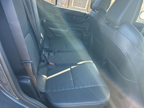 Used 2025 Toyota 4Runner TRD Off-Road Premium image 8