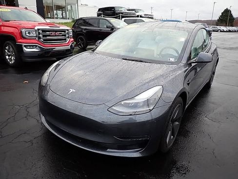 Used 2023 Tesla Model 3 Long Range image 9