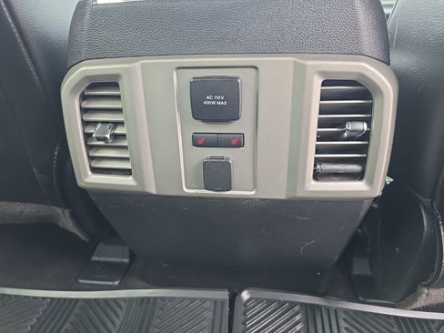 Used 2016 Ford F150 Lariat w/ Equipment Group 502A Luxury AWD/4WD image 33