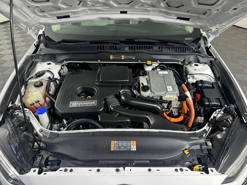 Used 2018 Ford Fusion S FWD image 11
