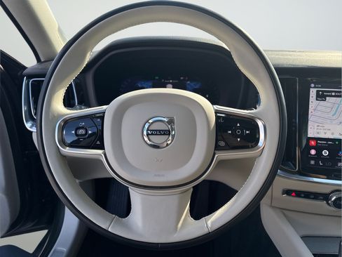 Used 2024 Volvo S60 B5 Plus w/ Protection Package Premier AWD/4WD image 17