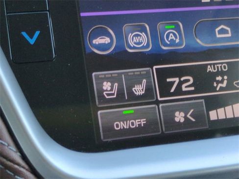 Used 2020 Subaru Outback Touring image 28