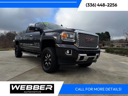 Used 2015 GMC Sierra 2500 Denali w/ Duramax Plus Package