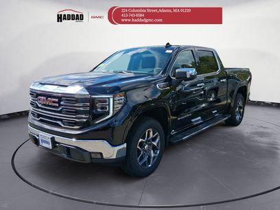 New 2026 GMC Sierra 1500 SLT w/ SLT Premium Package