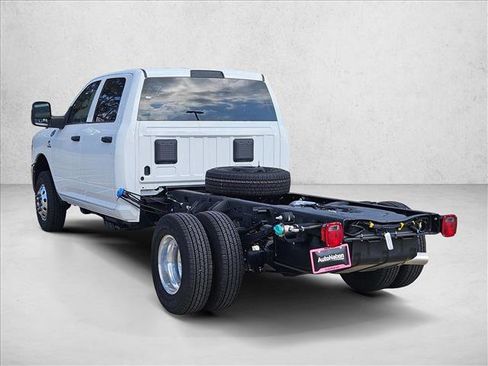 New 2025 RAM 3500 Tradesman w/ Chrome Appearance Group image 7