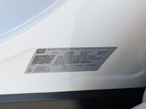 Certified 2024 GMC Terrain AT4 w/ Infotainment Package II AWD/4WD image 39