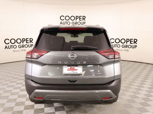 Used 2023 Nissan Rogue SL AWD/4WD image 22