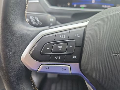 Certified 2022 Volkswagen Tiguan SE AWD/4WD image 22