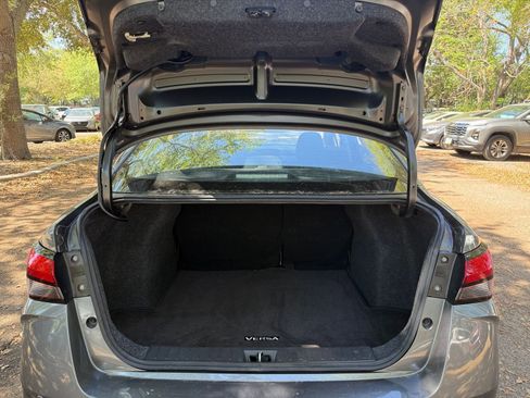 Used 2025 Nissan Versa SV image 25