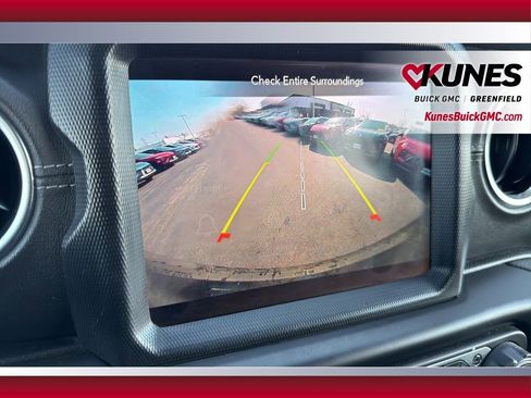 Used 2022 Jeep Wrangler Unlimited Sahara w/ Cold Weather Group image 35