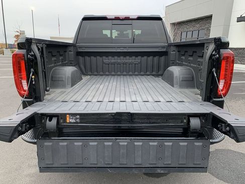 Used 2020 GMC Sierra 1500 Denali w/ Denali Ultimate Package image 14