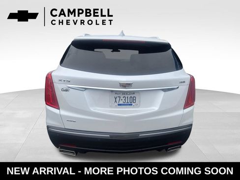 Used 2018 Cadillac XT5 AWD image 4