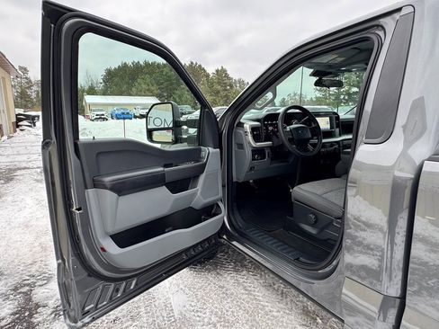 Used 2025 Ford F350 XL w/ STX Appearance Package image 9