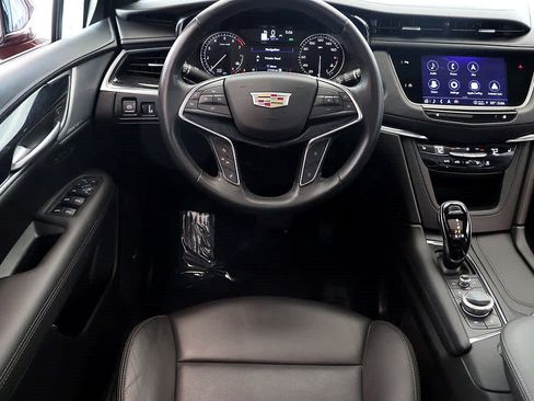 Used 2023 Cadillac XT5 Premium Luxury AWD/4WD image 13