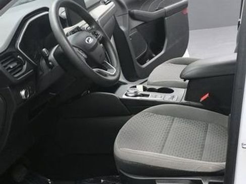 Used 2021 Ford Escape SE FWD image 22