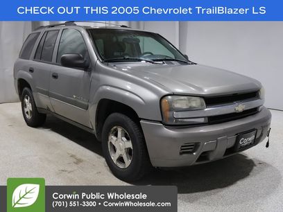 Used 2005 Chevrolet TrailBlazer LS w/ LS Preferred Equipment Group
