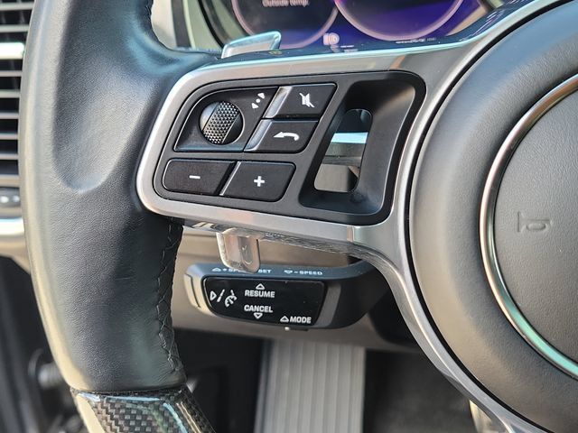 Used 2023 Porsche Cayenne GTS AWD/4WD image 31