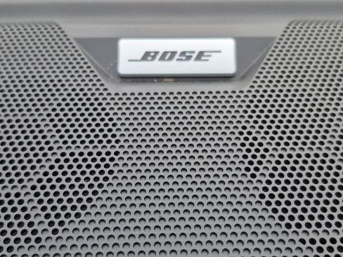 Used 2025 GMC Canyon AT4 w/ Technology Plus Package image 20