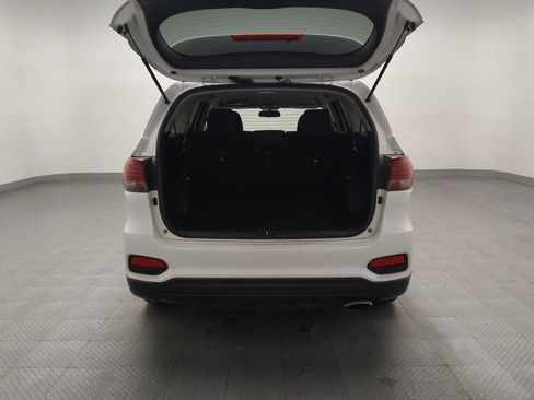 Used 2020 Kia Sorento FWD V6 image 29