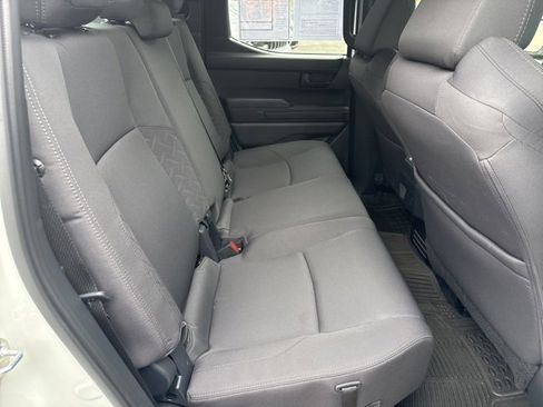 Used 2025 Toyota Tacoma SR image 27