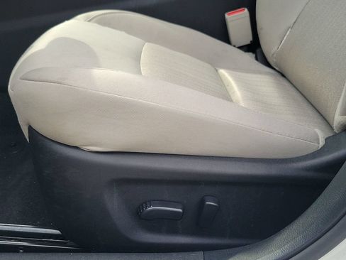 Used 2025 Nissan Altima 2.5 SV FWD image 20