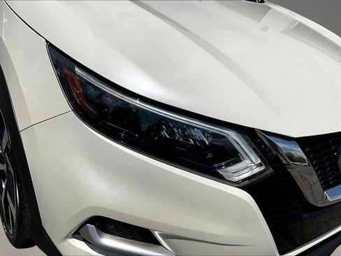Used 2021 Nissan Rogue Sport SL w/ Premium Package AWD/4WD image 32